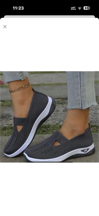 Жіночі короткі боти, різні моделі