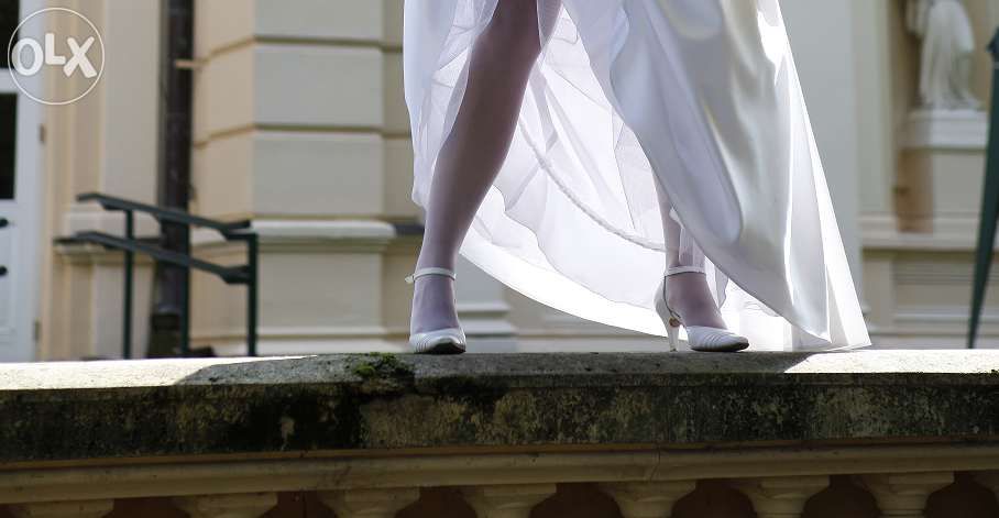 suknia ślubna w rozmiarze S-M