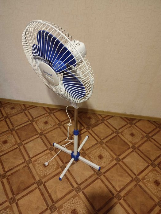 Електровентилятор напольний Silver Crown SC-7830