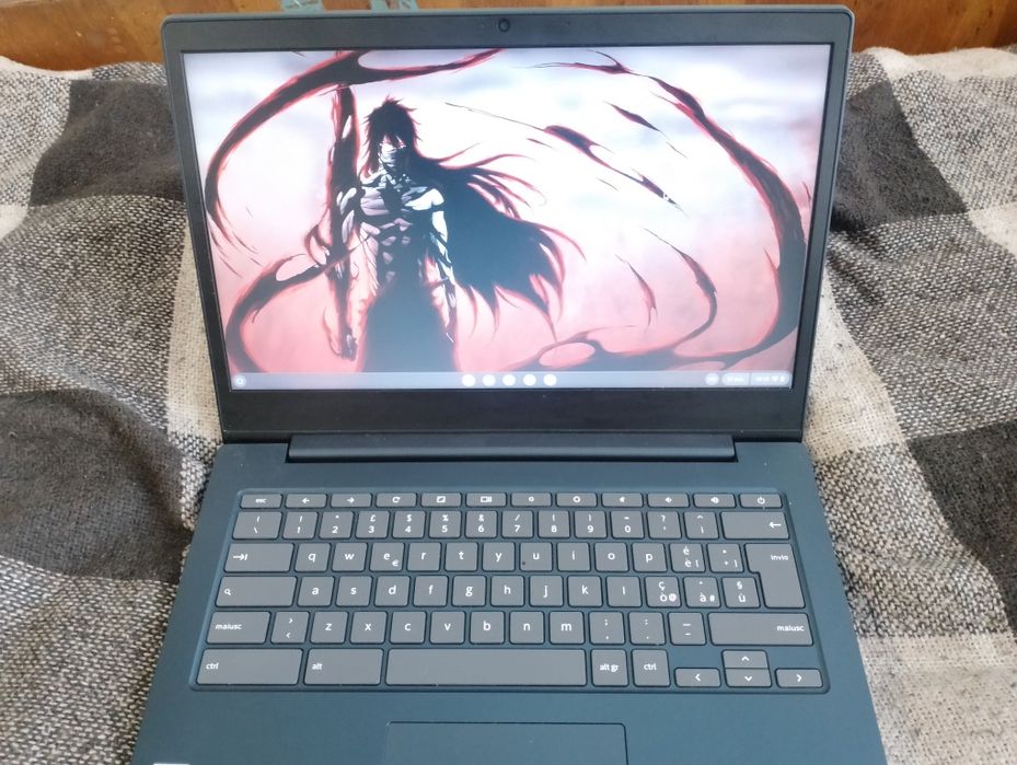 Ноутбук Lenovo,новый, гарантия 12 месяцев!