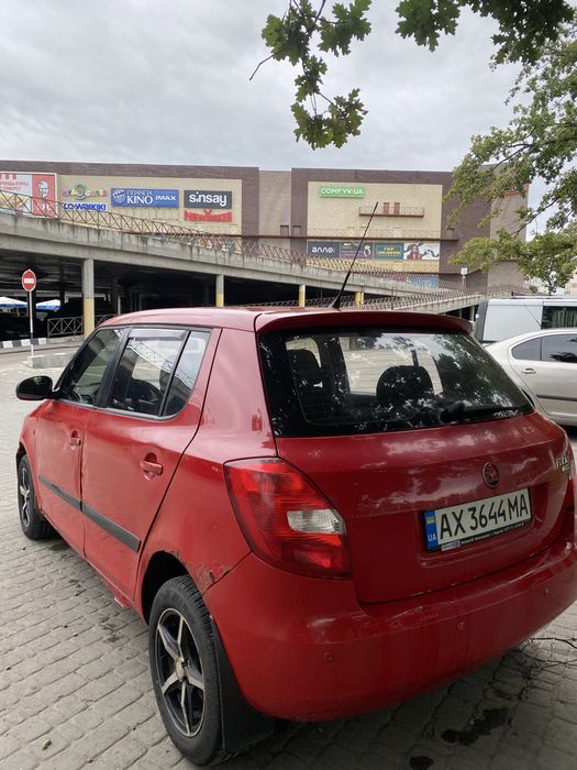 Автомобиль Skoda Fabia