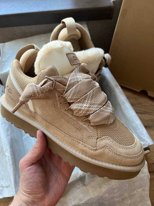 Кросівки UGG Lowmel Sand EUR 41