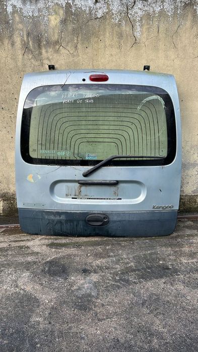 Tampa da Mala Renault Kango