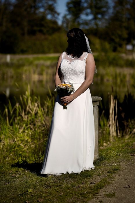 Suknia ślubna Magnolitta, kolor ivory (kość słoniowa/biel śmietankowa)