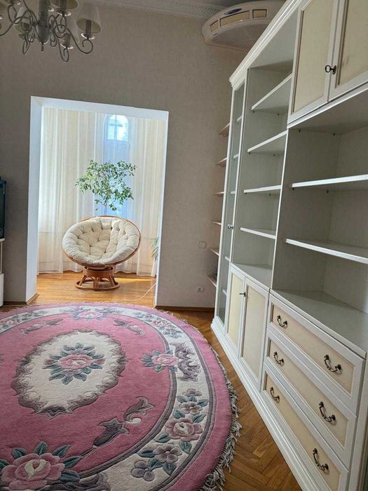 продам дом 540 м2 г.Днепр правый берег