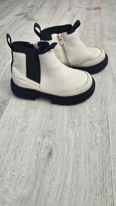 Черевики ботінкі осінь весна