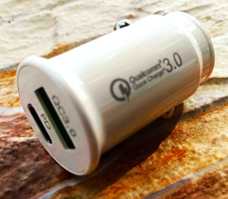 ŁADOWARKA Samochodowa TYP MicroUSB SZYBKIE Ładowanie 1M