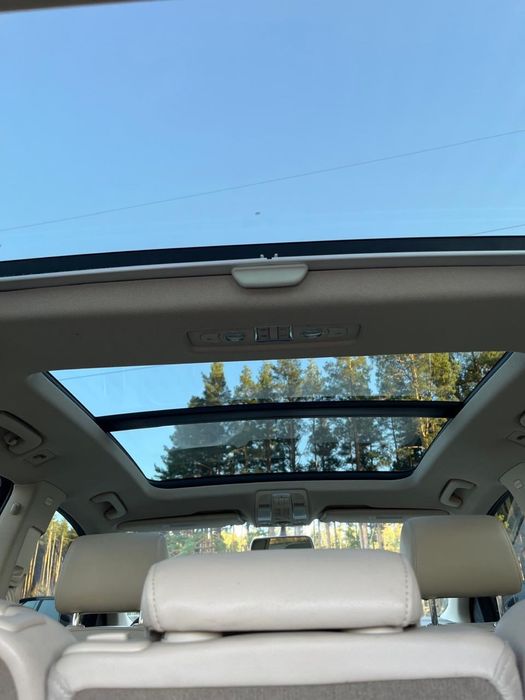 Продам AUDI Q7 2011