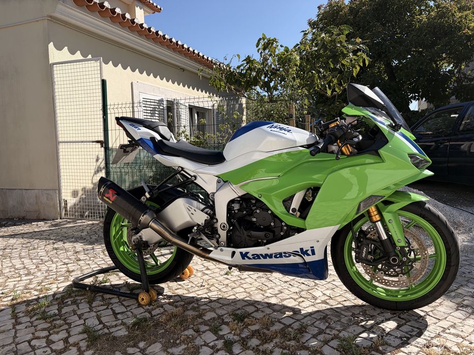 Kawasaki Ninja ZX6R 2024