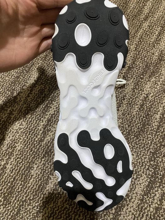 Кросівки nike  react розмір 44