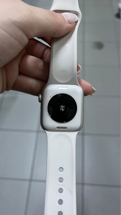 Apple Watch SE CEL 40 starlight