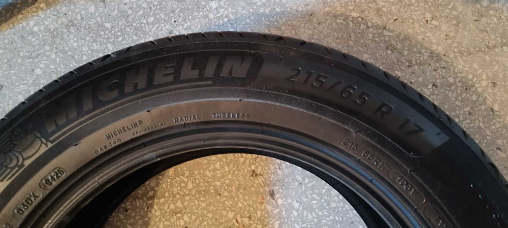 Sprzedam opony letnie Michelin.