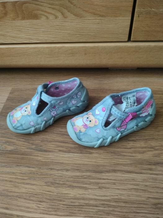 Befado 23 dla dziewczynki kapcie buciki