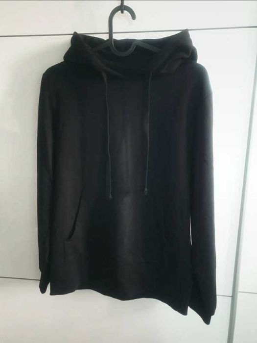 Czarna bluza z kapturem basic sinsay XS