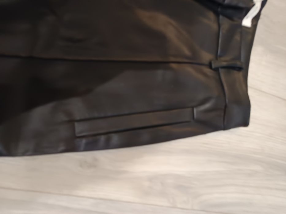 Spodnie damskie Reserved.