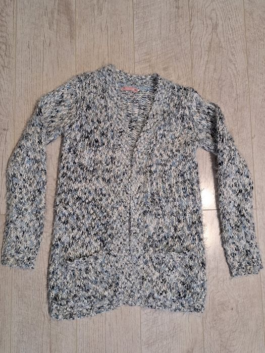 Sweterek roz 146