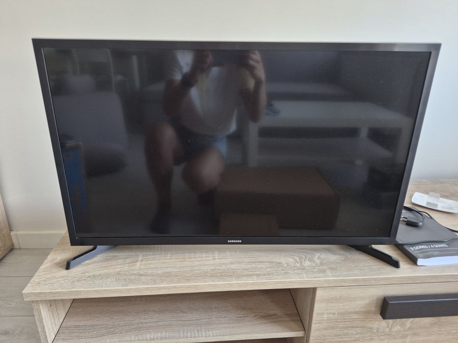 Telewizor Samsung 32 cale Tizen TV