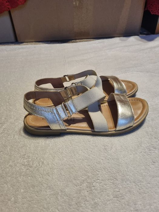 Sandały damskie złote