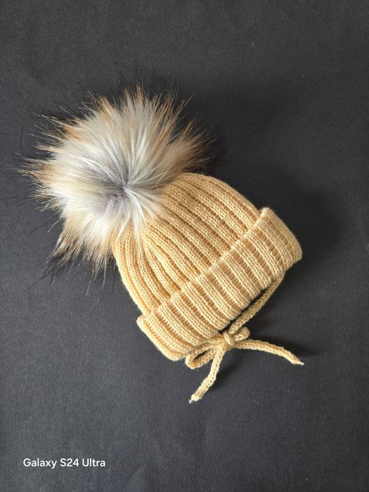 Czapka zimowa dla noworodka 3-6 miesiąca mix kolorów