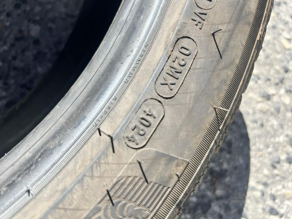 205/60/16 Michelin 2 pneus