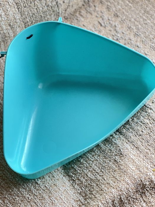 Кутовий лоток, угловый лоток