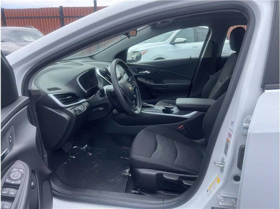 Chevrolet Volt LT      2019