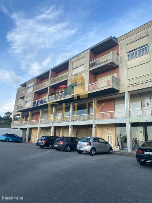 Apartamento T3 Venda em Torno,Lousada — Unhão E Lordelo, Porto