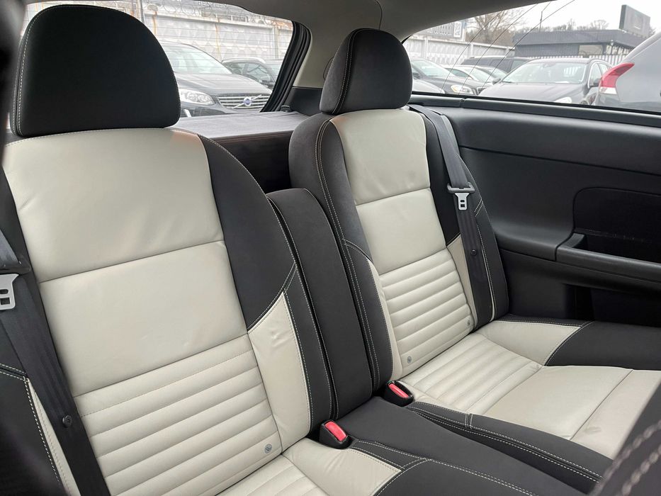 Volvo C30 R-Design, рестайл  1.6 D2, з Німеччини ІДЕАЛ Відео