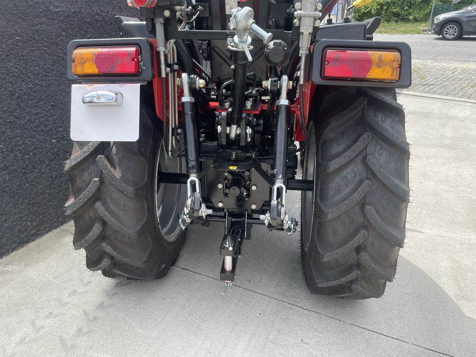 Trator FIELDTRAC novo com matricula