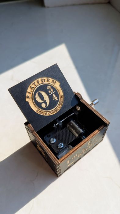 Музична скринька іграшка гарі поттер