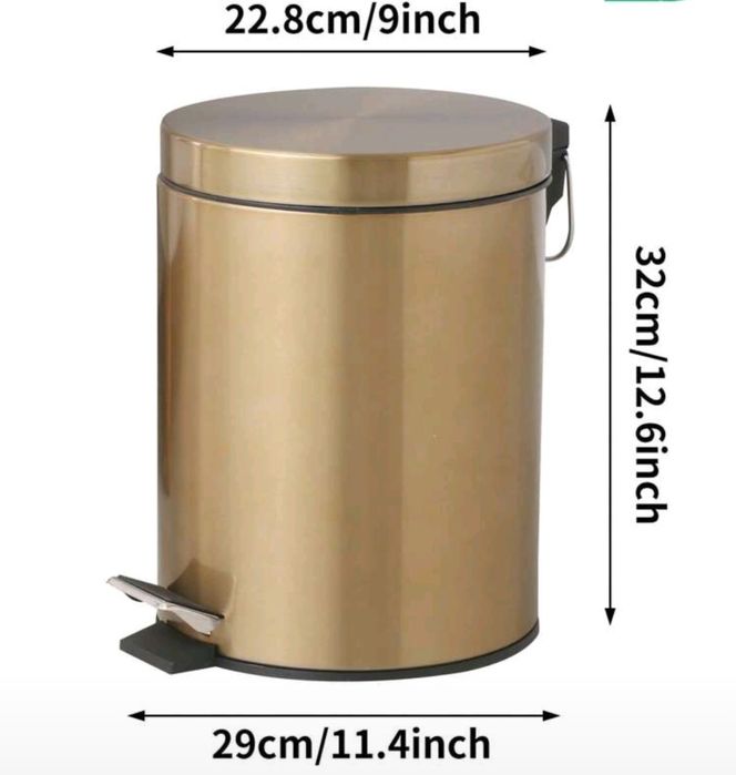 Kosz na śmieci że stali nierdzewnej  z pedałem. 3 L.
