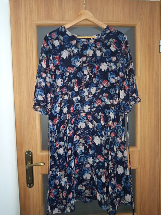 42 xl sukienka  cubus