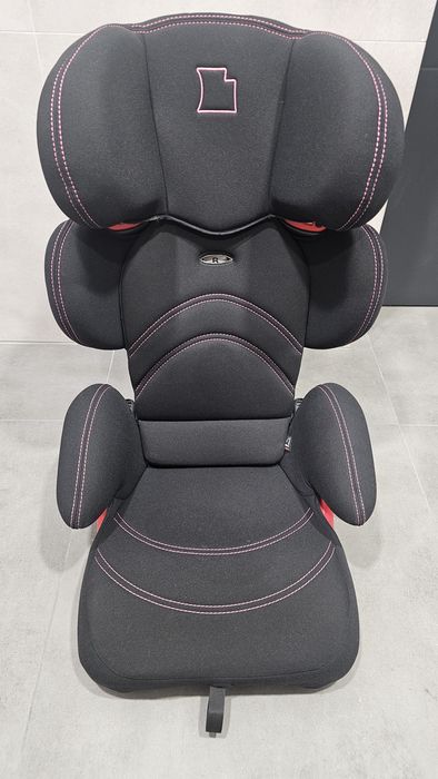 Fotelik samochodowy Takata isofix