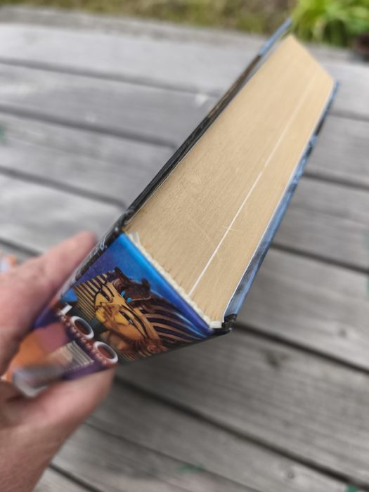 Книга "100 загадок історії"