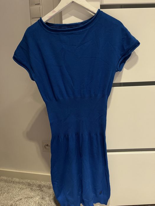 Sukienka z krótkim rękawem