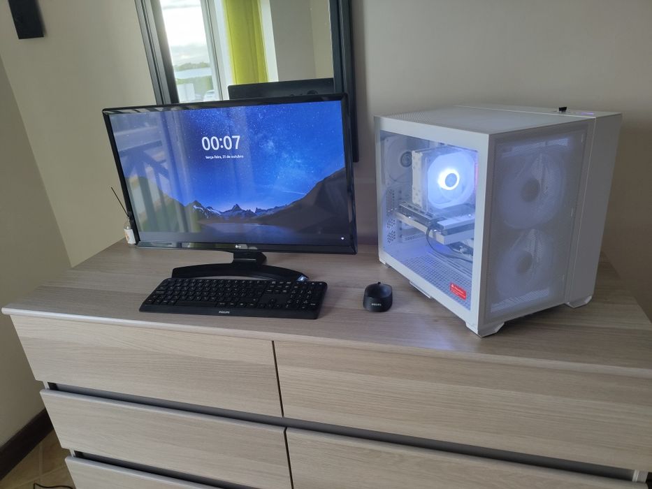 PC Computador Custom Branco lian li ASUS AMD RX 6650XT Ryzen 5 3600 3
