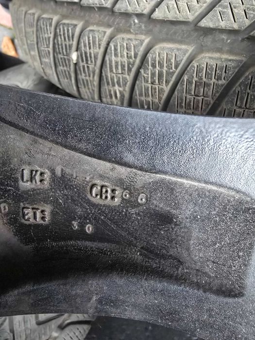 Продам комплект дисків9