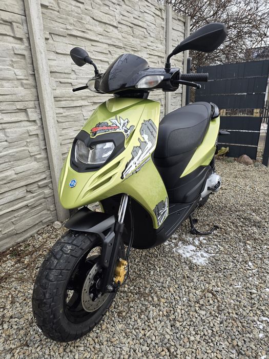 Piaggio typhoon 50 cm 2t