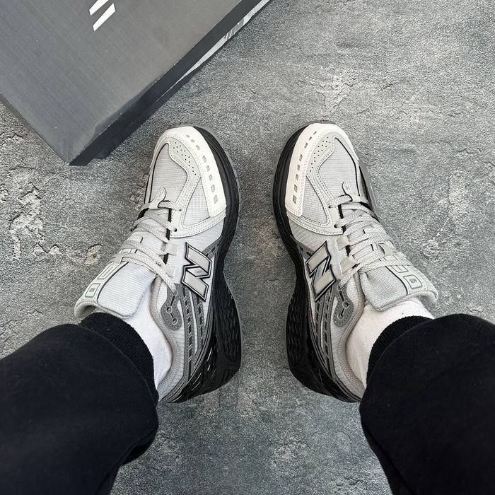 New Balance 1906R Light Grey