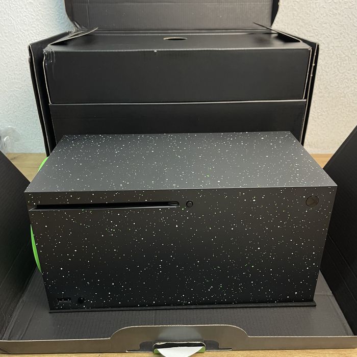 Приставка Xbox Series X 2 TB Galaxy Black (EP2-00750)