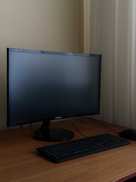 Комп'ютер 1Stplayer + монітор Samsung