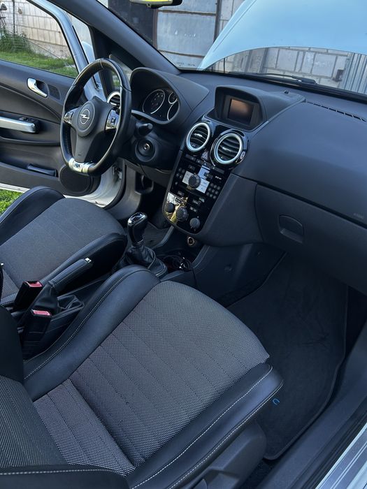 Opel Corsa D OPC