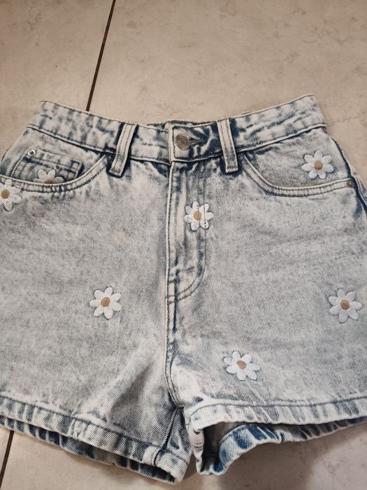 Spodenki jeansowe Sinsay 32