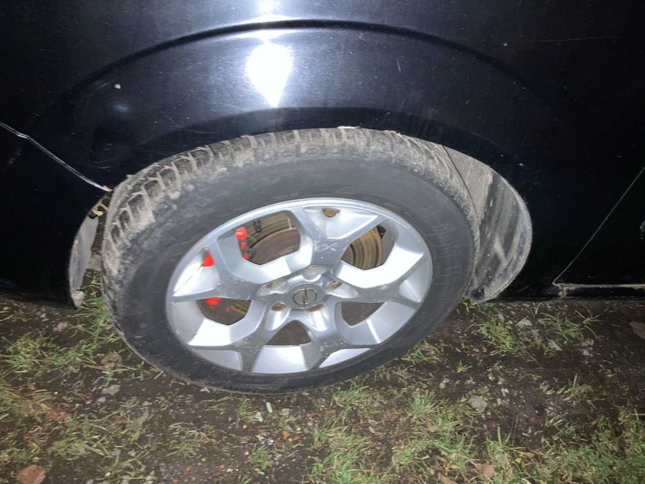 Felgi Aluminiowe do Opla Oponami Rozmiar 205x55x16