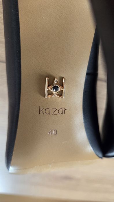 Szpilki Kazar nr 40 skórzane czarne matowe nowe