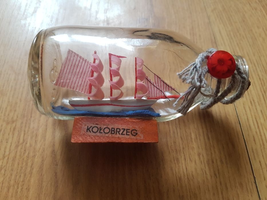 Statek W Butelce Kołobrzeg