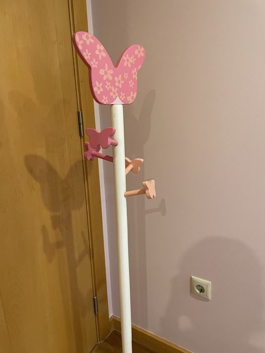 Cabide quarto criança