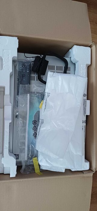 Amplituner 5.2 Pioneer VSX-832 Wi-fi BT 4k/60p Atmos