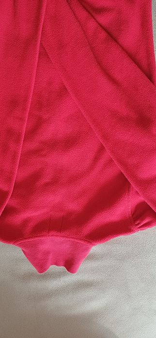 Polar bluza  R. 36,38   CROPP