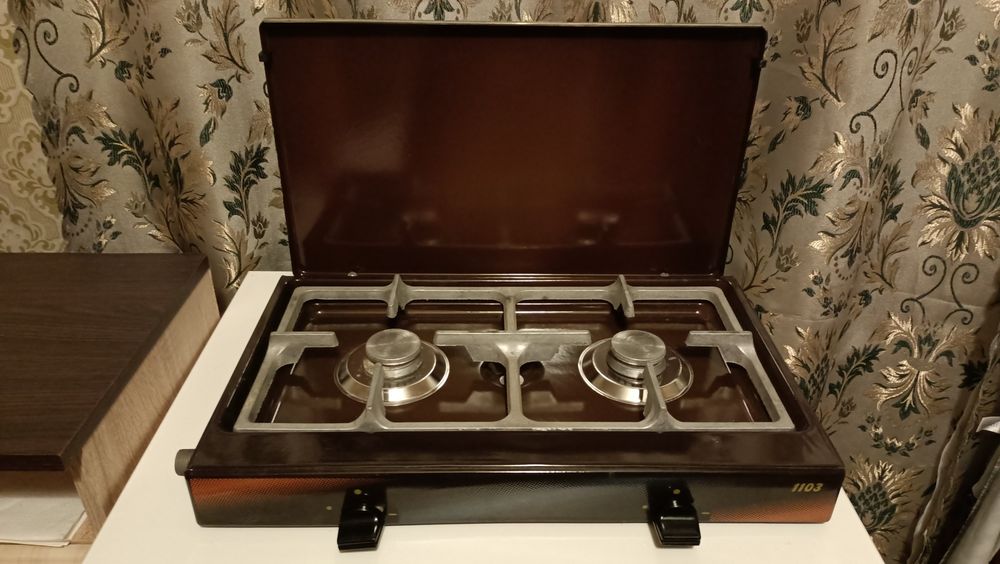 Плита газовая 2-хгорелочная,настольная, новая